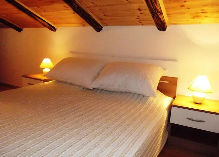 In 35932 Апартаменты *